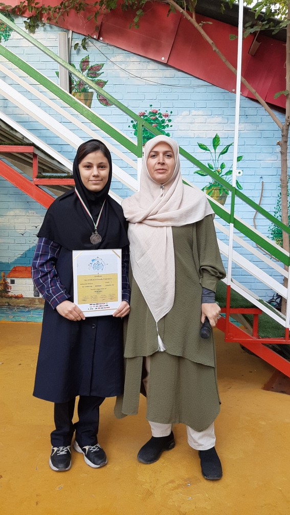 دریافت مدال برنز  ریاضی در مسابقات جهانی توسط خانم ملیکا سادات خانمی